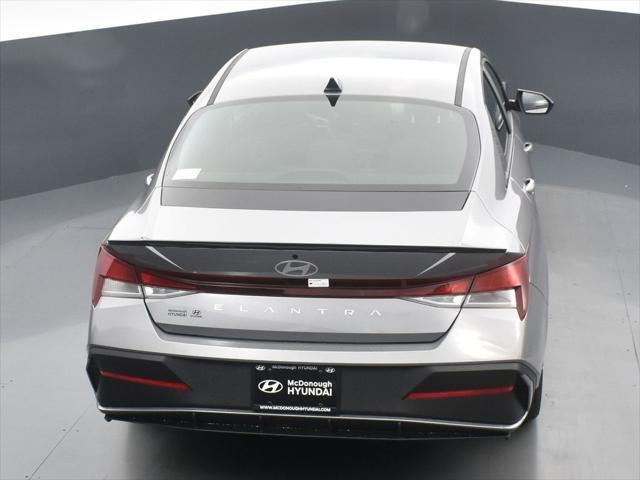 new 2025 Hyundai Elantra car, priced at $21,940