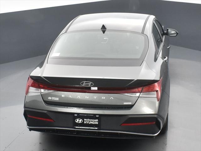 new 2025 Hyundai Elantra HEV car, priced at $25,241