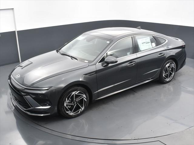 new 2024 Hyundai Sonata car, priced at $29,075