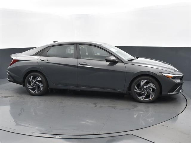 new 2025 Hyundai Elantra car, priced at $21,990