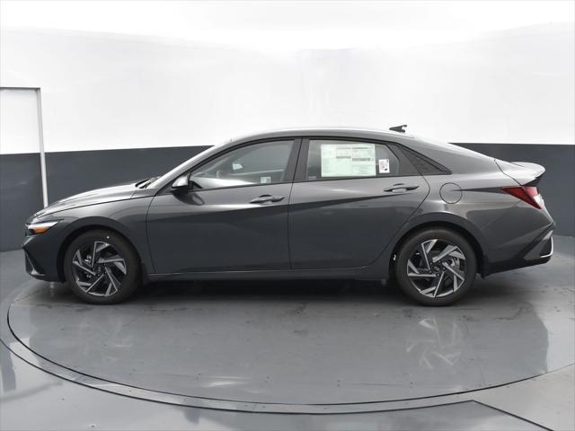 new 2025 Hyundai Elantra car, priced at $21,990