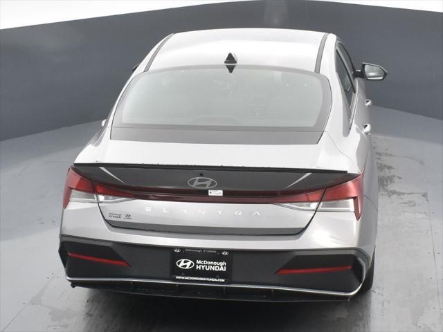 new 2025 Hyundai Elantra car, priced at $21,990