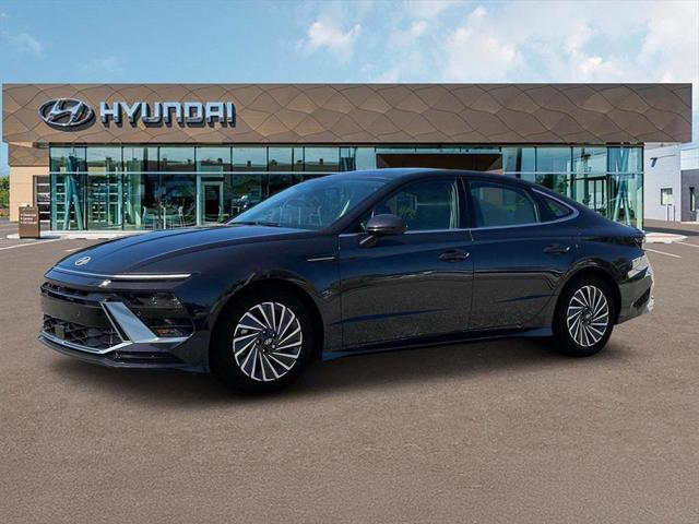new 2025 Hyundai Sonata Hybrid car, priced at $37,703