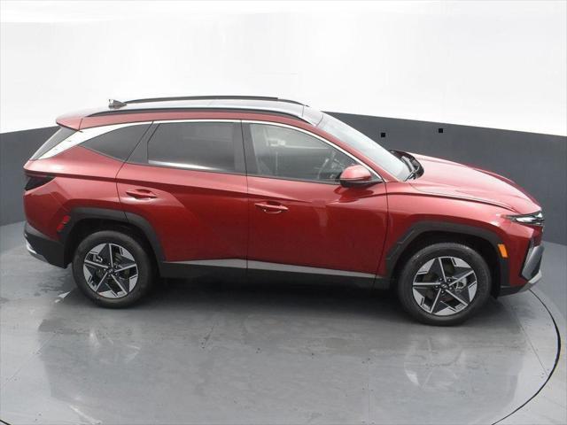 new 2025 Hyundai TUCSON Hybrid car, priced at $36,899