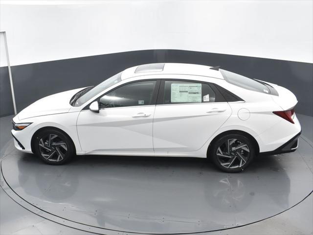 new 2024 Hyundai Elantra car, priced at $22,995