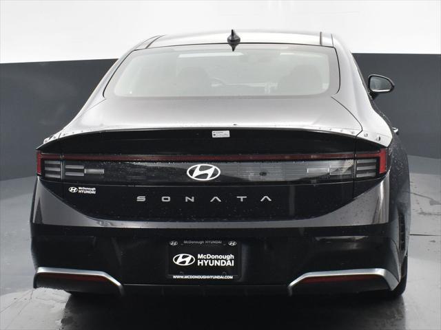 new 2025 Hyundai Sonata car, priced at $30,404