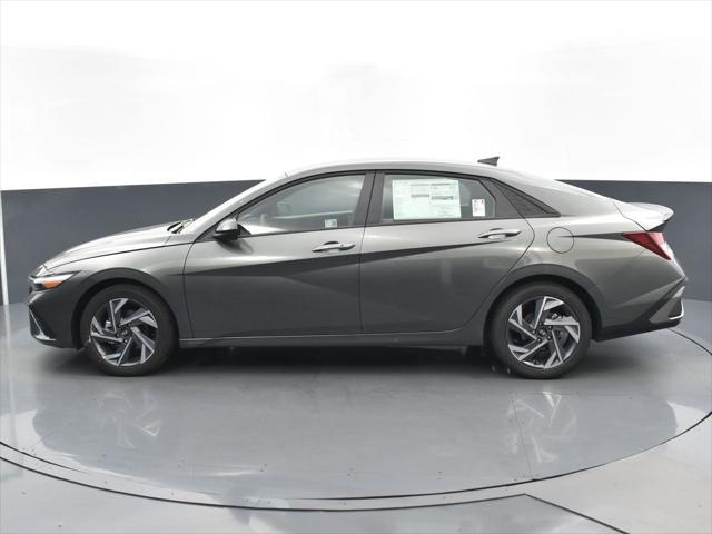 new 2025 Hyundai Elantra car, priced at $20,960