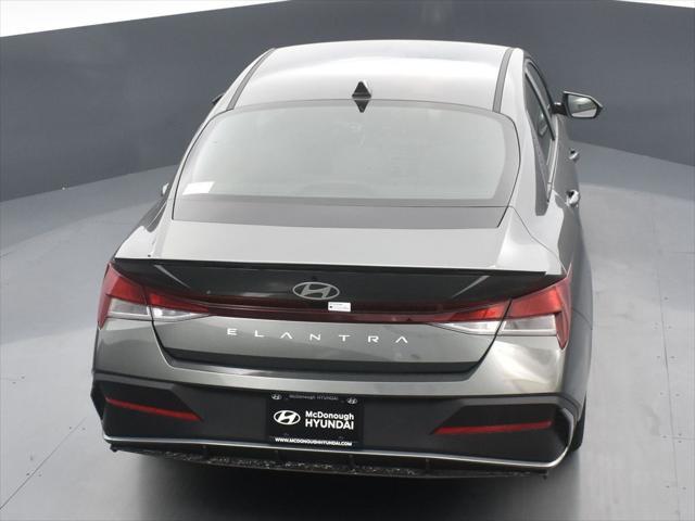 new 2025 Hyundai Elantra car, priced at $20,960