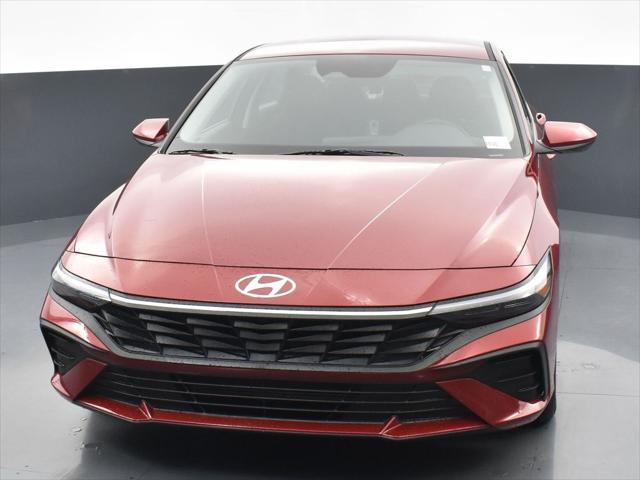 new 2025 Hyundai Elantra car, priced at $21,410