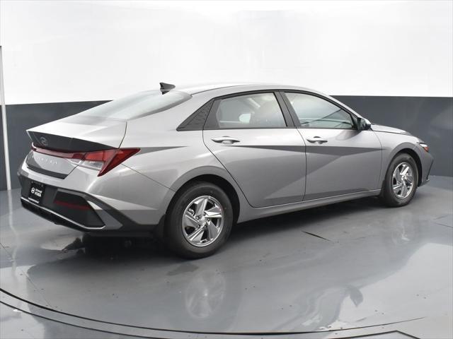 new 2025 Hyundai Elantra car, priced at $21,065