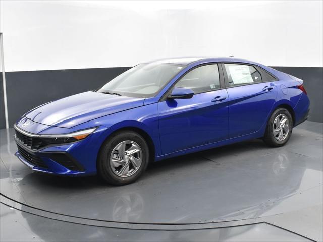 new 2025 Hyundai Elantra car, priced at $21,080