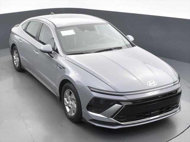 new 2025 Hyundai Sonata car, priced at $26,274