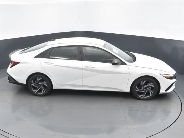 new 2025 Hyundai Elantra car, priced at $26,210