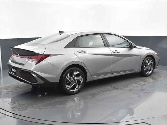 new 2025 Hyundai Elantra car, priced at $23,308