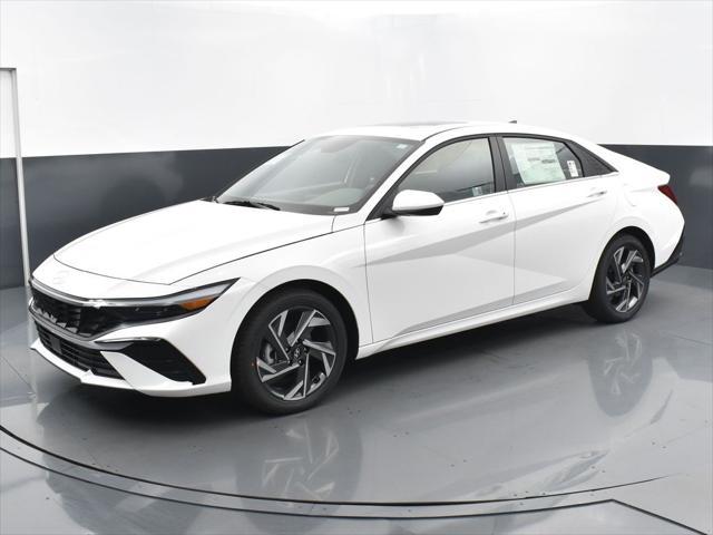 new 2024 Hyundai Elantra car, priced at $24,098