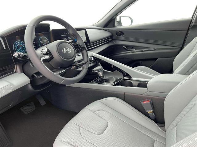 new 2025 Hyundai Elantra car, priced at $29,704
