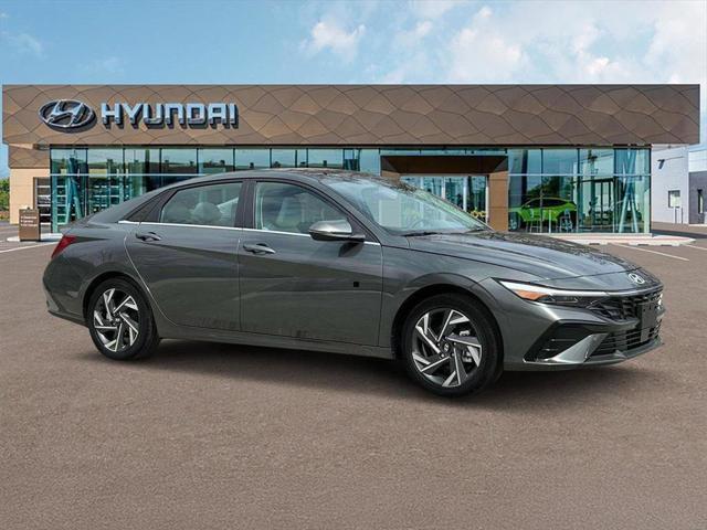 new 2025 Hyundai Elantra car, priced at $29,454