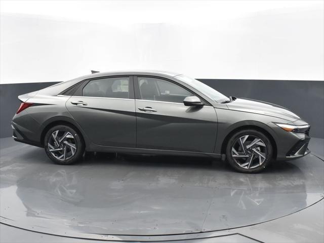 new 2025 Hyundai Elantra car, priced at $23,735