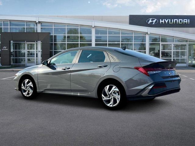 new 2025 Hyundai Elantra car, priced at $27,114