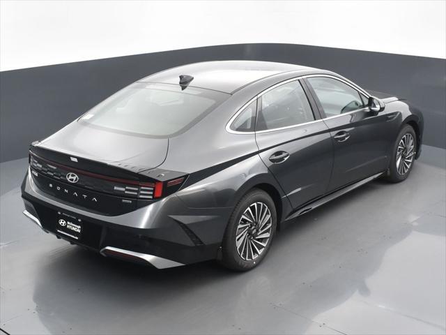 new 2024 Hyundai Sonata Hybrid car, priced at $27,493