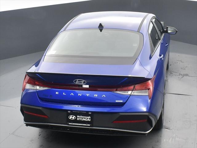 new 2025 Hyundai Elantra HEV car, priced at $27,146