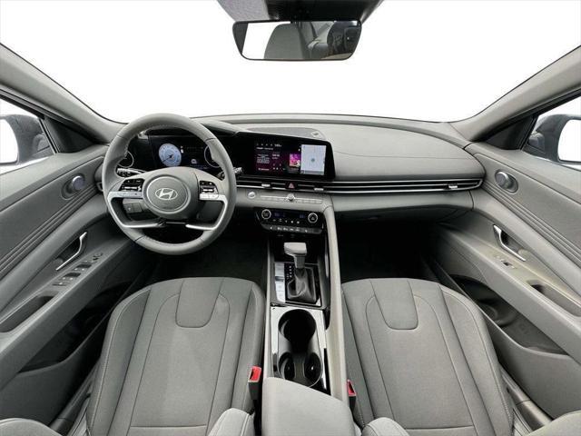 new 2025 Hyundai Elantra car, priced at $25,886