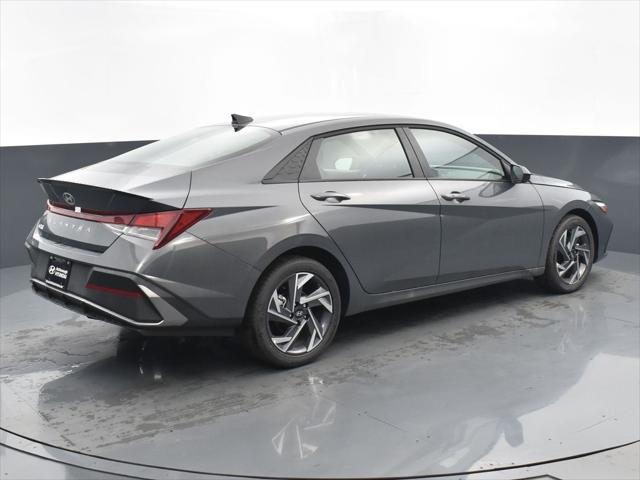 new 2025 Hyundai Elantra car, priced at $23,283