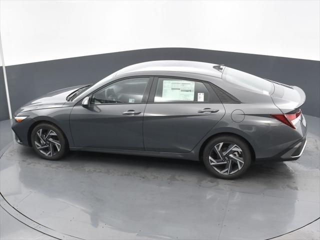 new 2025 Hyundai Elantra car, priced at $23,283