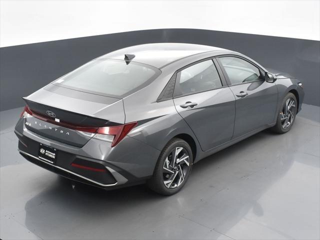 new 2025 Hyundai Elantra car, priced at $21,965