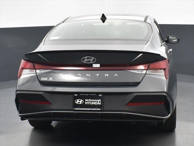 new 2025 Hyundai Elantra car, priced at $21,965