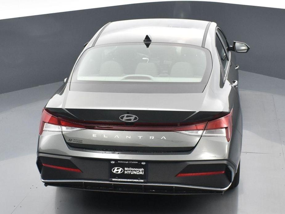 new 2024 Hyundai Elantra car, priced at $22,810