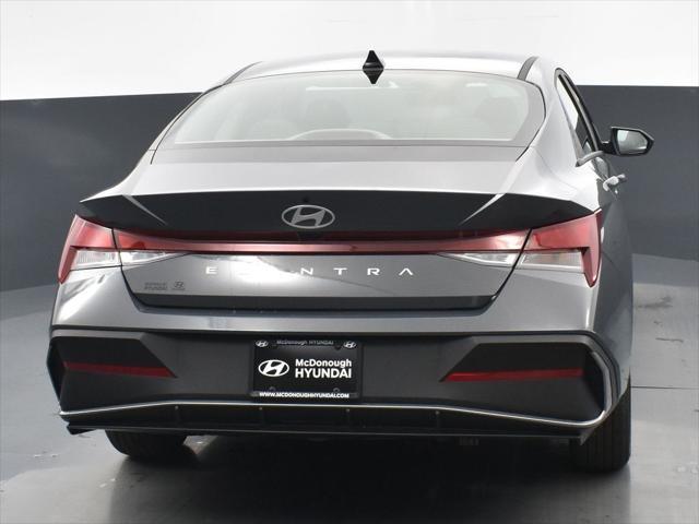 new 2025 Hyundai Elantra car, priced at $19,666