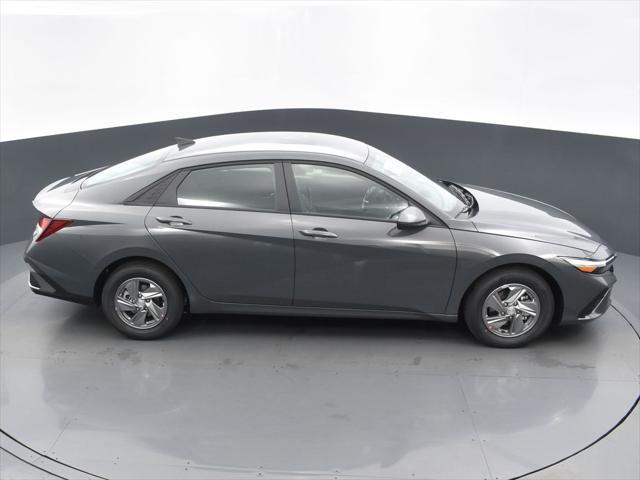 new 2025 Hyundai Elantra car, priced at $19,666