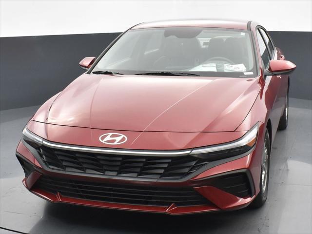 new 2025 Hyundai Elantra car, priced at $21,590