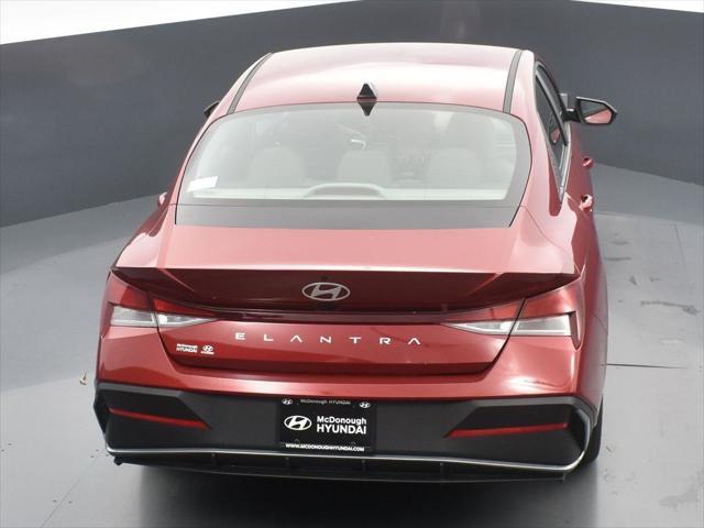 new 2025 Hyundai Elantra car, priced at $21,590