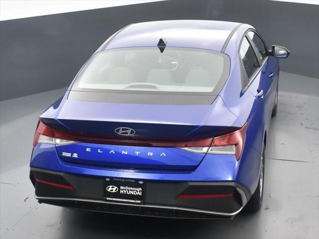 new 2025 Hyundai Elantra car, priced at $21,120