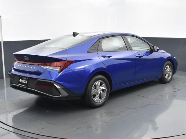 new 2025 Hyundai Elantra car, priced at $21,120