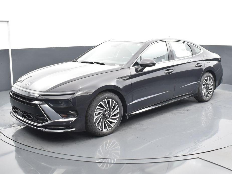 new 2024 Hyundai Sonata Hybrid car, priced at $29,070