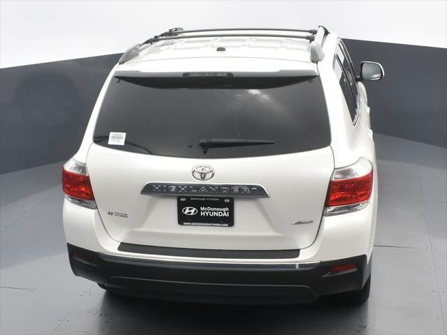 used 2013 Toyota Highlander car, priced at $12,999