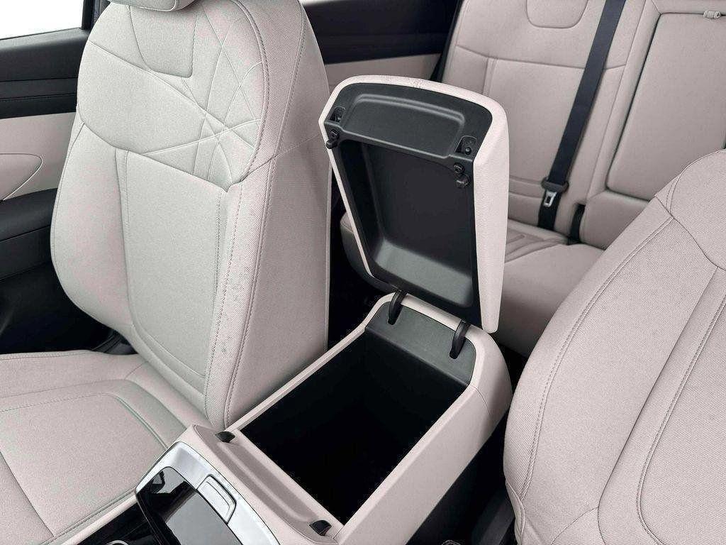 new 2026 Hyundai Tucson car, priced at $28,668