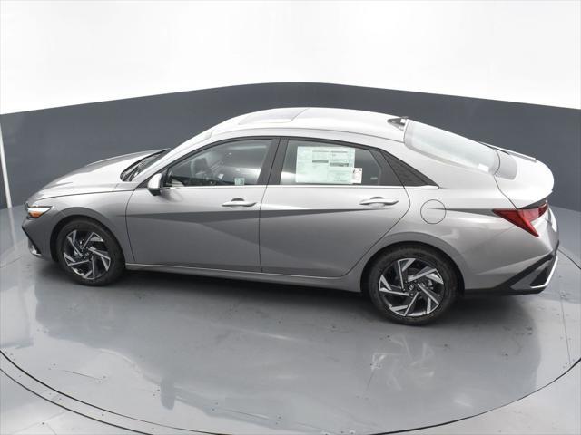 new 2024 Hyundai Elantra car, priced at $24,300