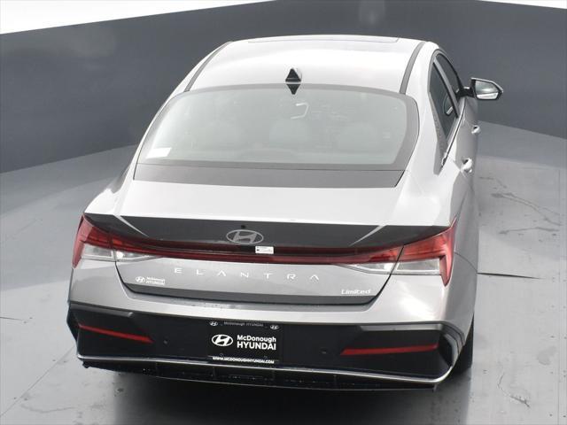 new 2024 Hyundai Elantra car, priced at $24,300