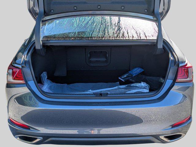 new 2025 Lexus ES 350 car, priced at $46,420