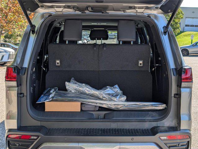 new 2025 Lexus LX 600 car, priced at $114,412