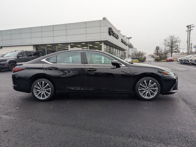 used 2021 Lexus ES 250 car, priced at $29,034