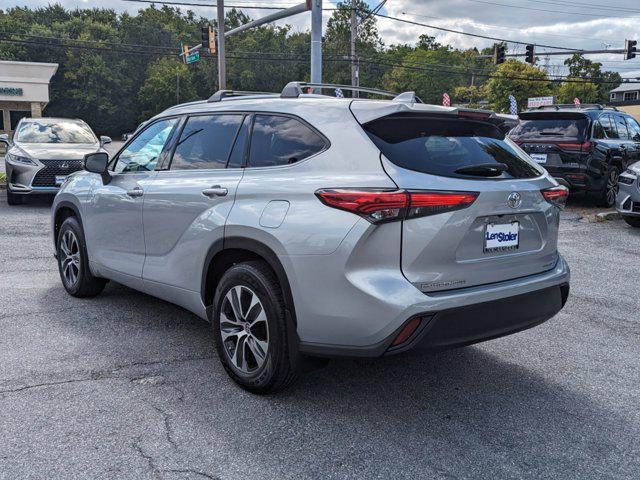 used 2021 Toyota Highlander car, priced at $29,936