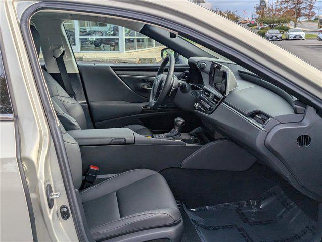 used 2024 Lexus ES 350 car, priced at $40,900
