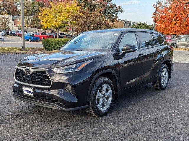 used 2021 Toyota Highlander car, priced at $28,846