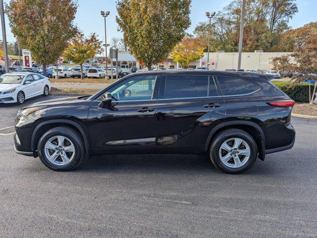 used 2021 Toyota Highlander car, priced at $28,846