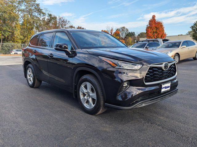 used 2021 Toyota Highlander car, priced at $28,846